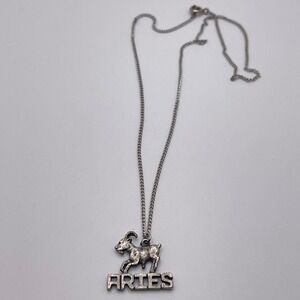 VTG 70s Zodiac Pendant Necklace Silver Tone Aries Ram Retro Astrology Eclectic
